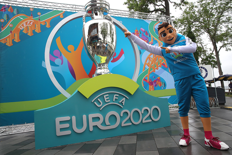 Illustration for article titled The Euro 2020 Mascot Is Just A Creepy Human Man